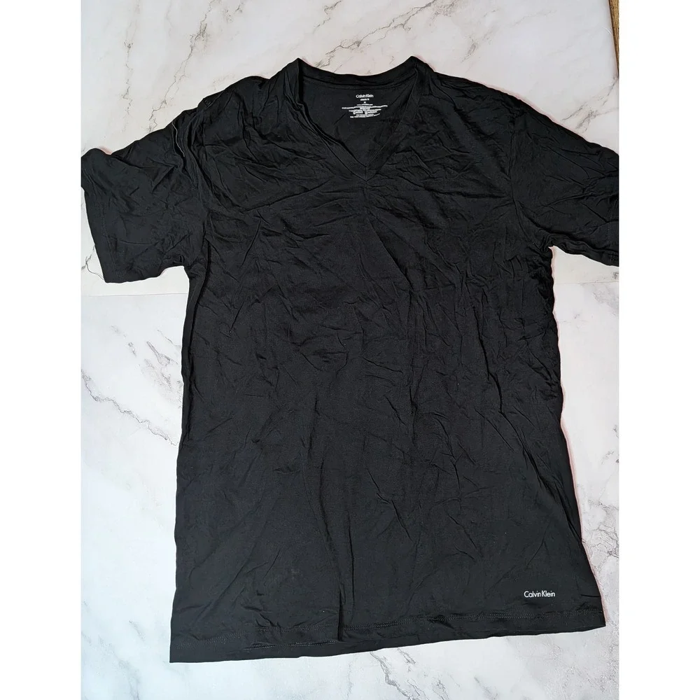 Calvin Klein Mens Classic Fit V-Neck T-Shirt Black Cotton Short‎ Sleeve Size M